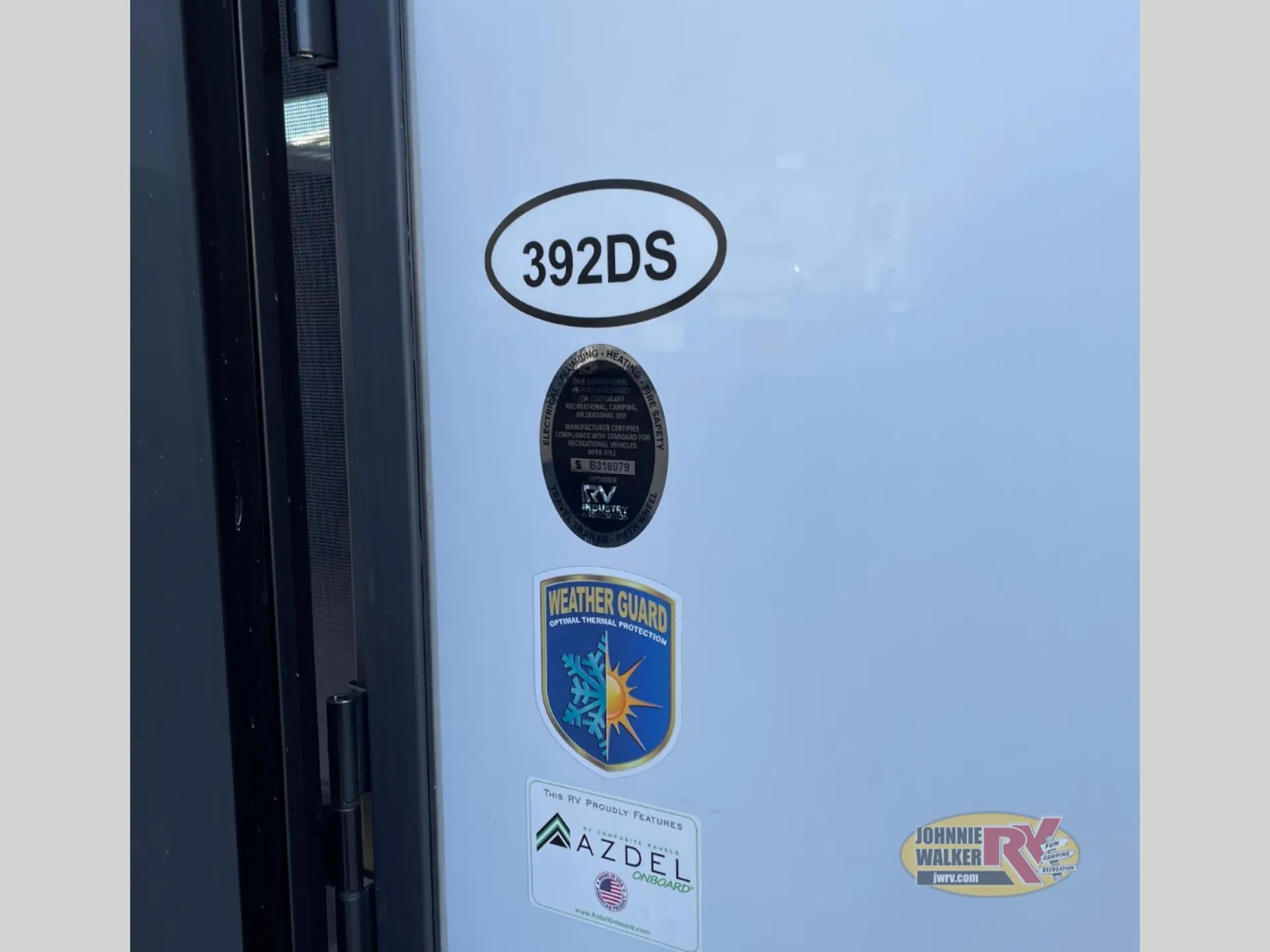 2025 Heartland Bighorn 392DS - Photo 3