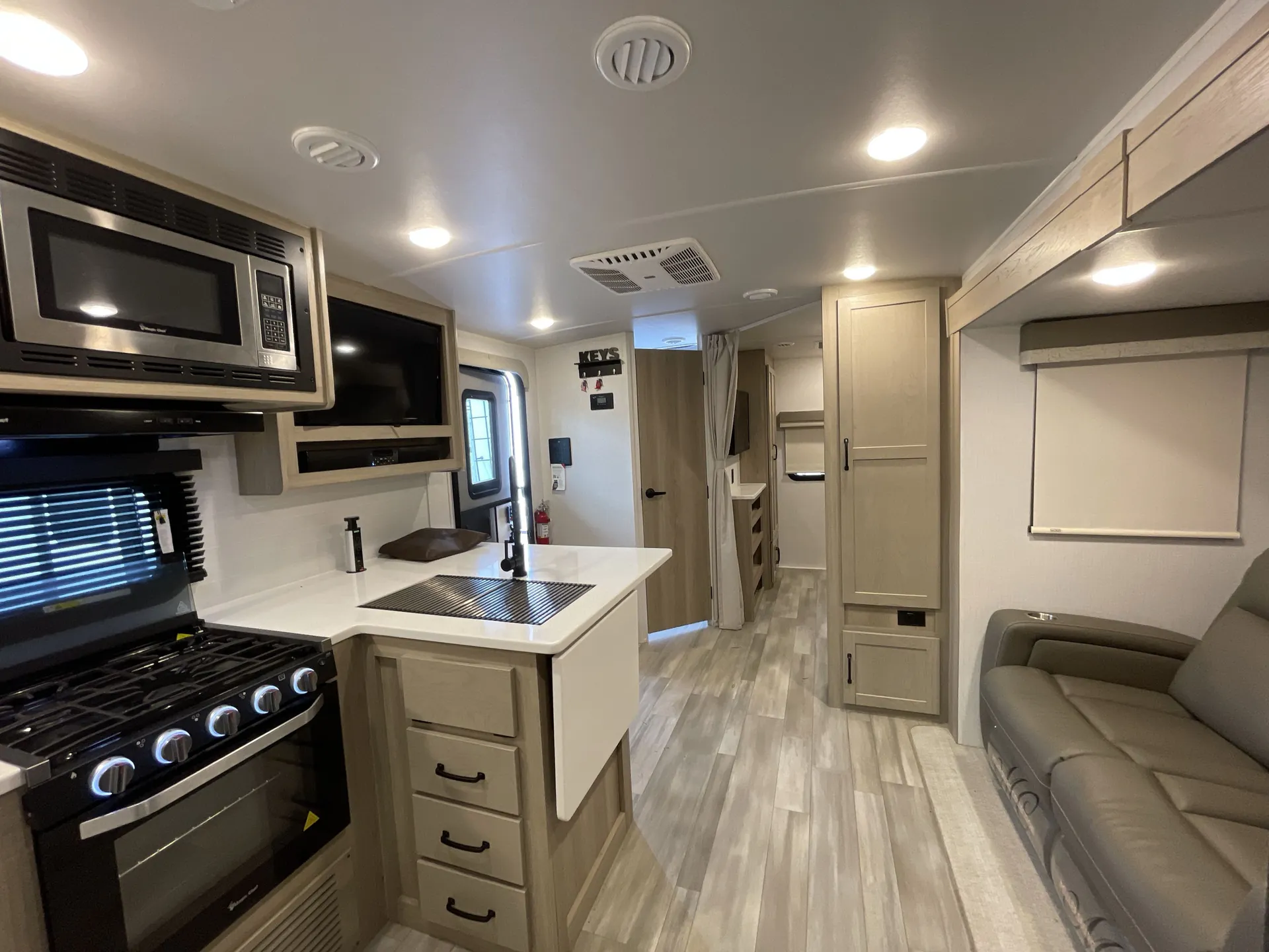 2024 Forest River Flagstaff Super Lite 26BHW — living area main