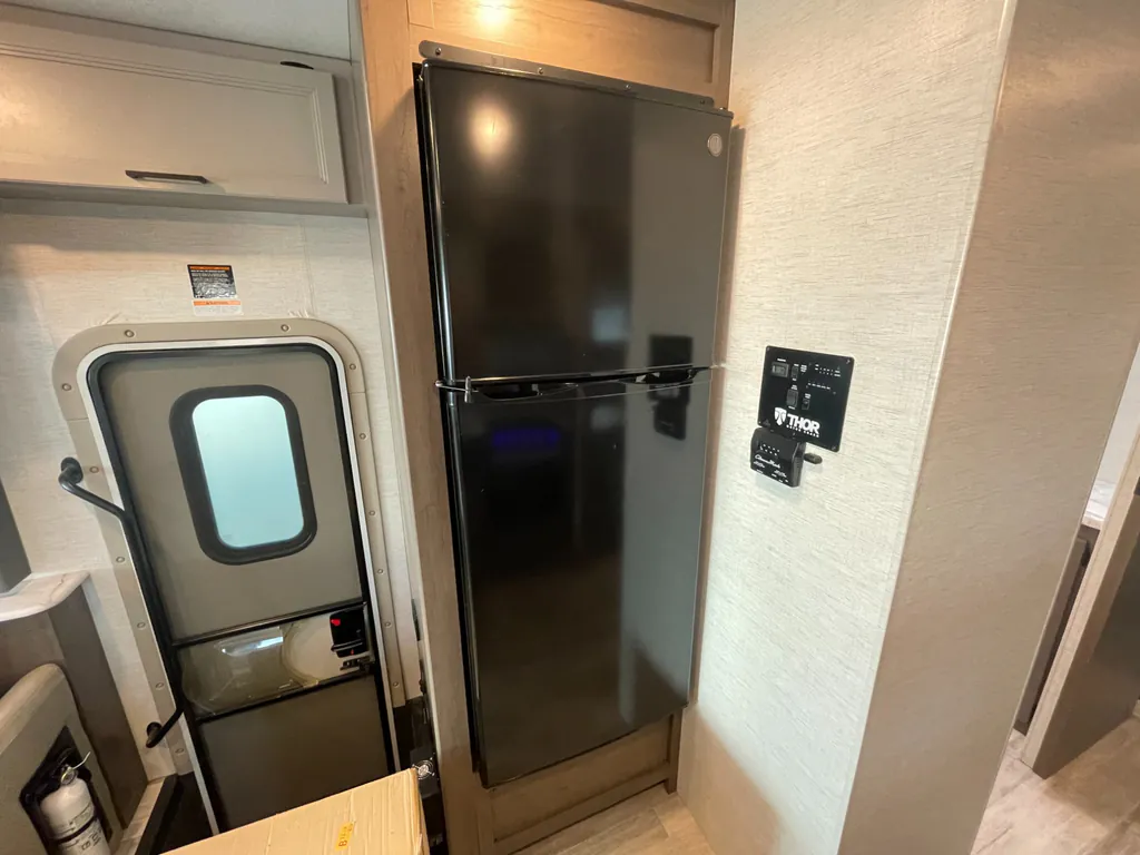 2024 Thor Motor Coach Freedom Traveler A32, Photos photo 18