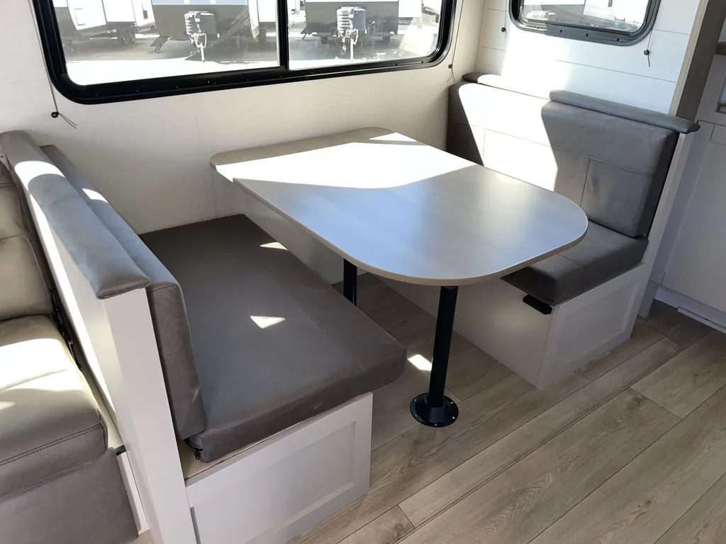 2027 Jayco Jay Flight SLX 262RLSW, Photos photo 6