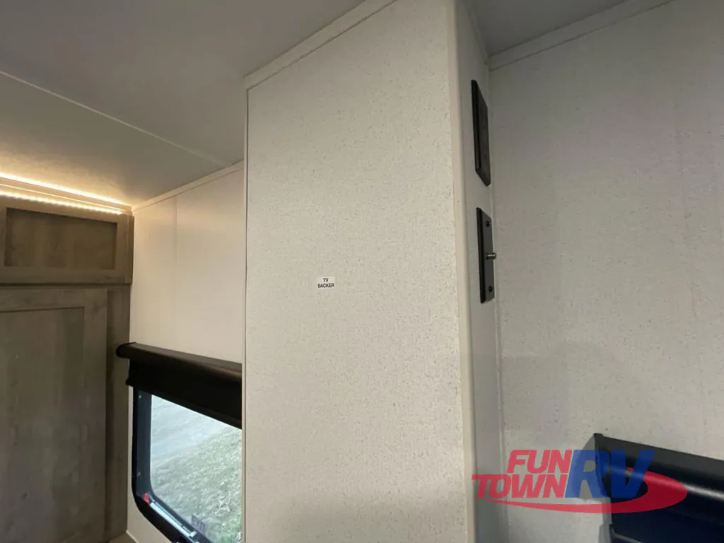 2026 Forest River Solaire 3060RKTS, Photos photo 39