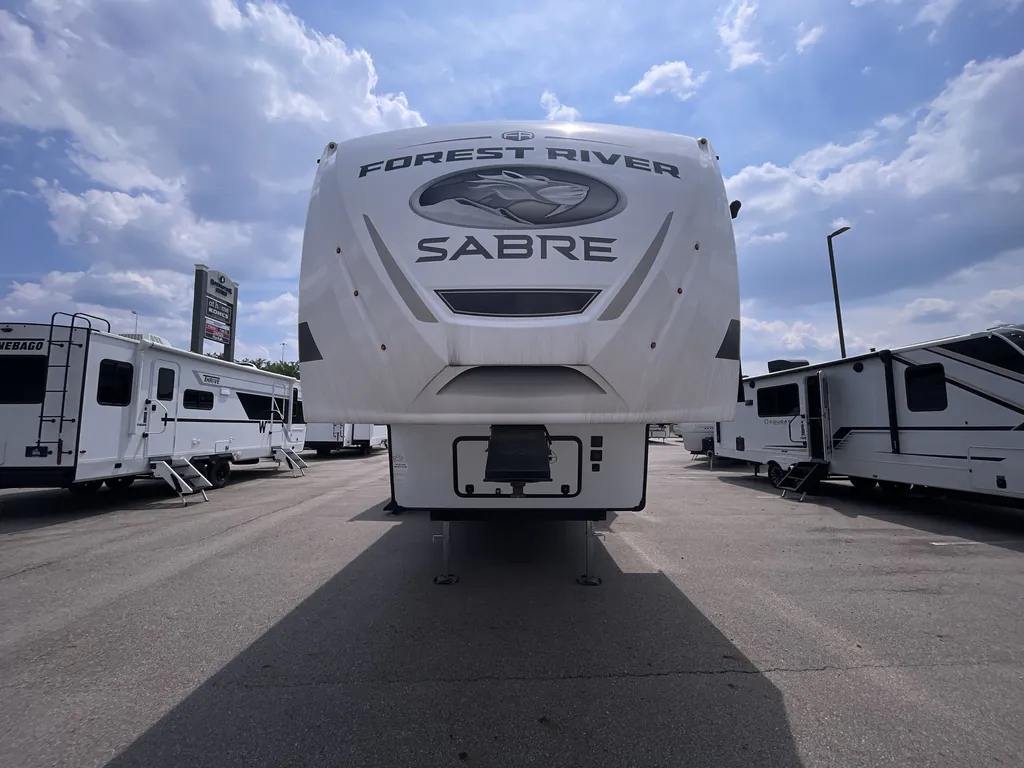 2025 Forest River Sabre 38DBL, Photos photo 2