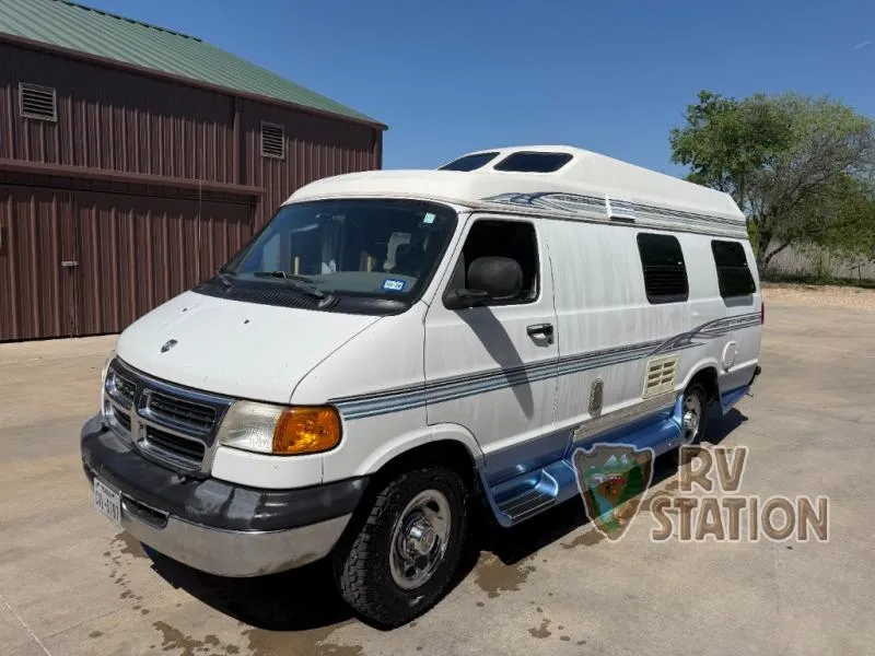 2000 Roadtrek Roadtrek Used   190 - Photo 2