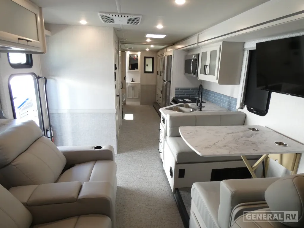 2026 Holiday Rambler Admiral 32N - Photo 3