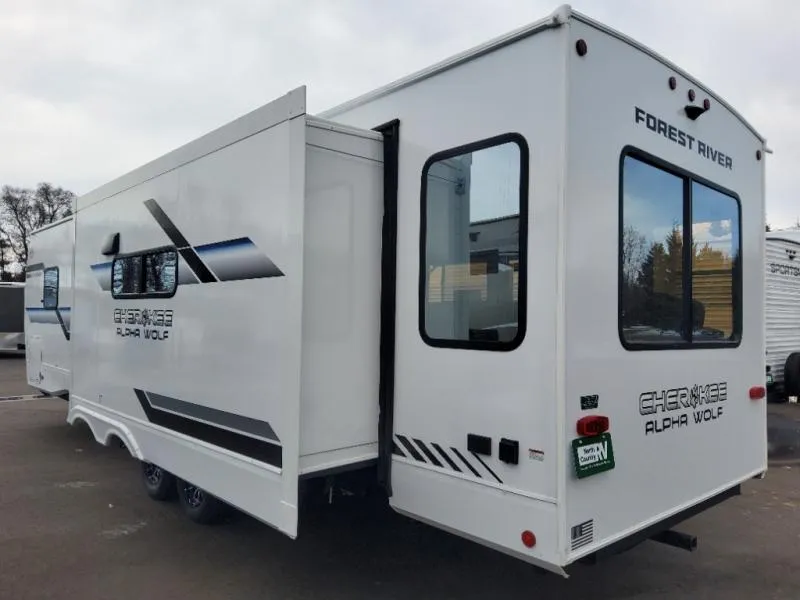 2026 Forest River Cherokee Alpha Wolf 26RL - Photo 4