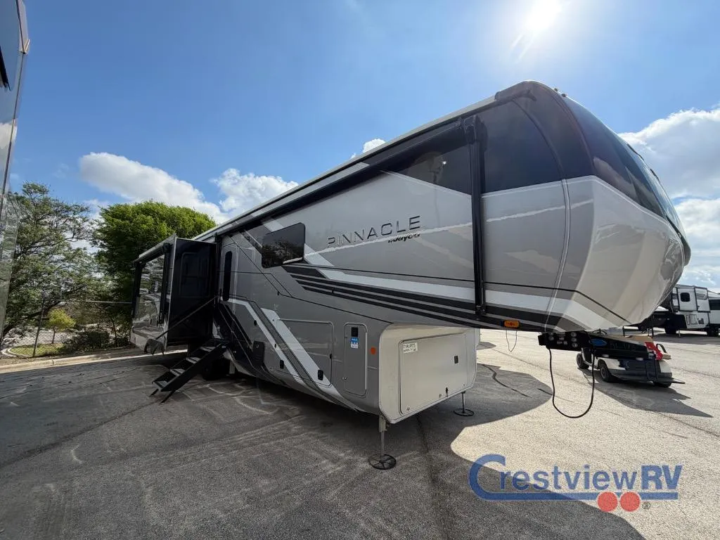 2026 Jayco Pinnacle 36FBTS - Photo 3