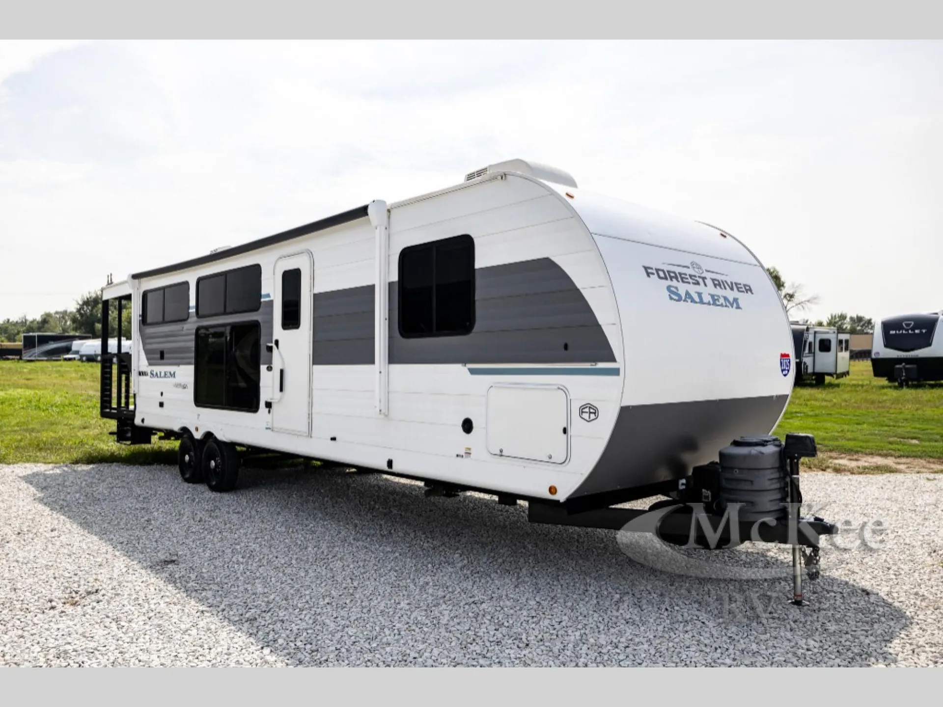 2025 Forest River Salem 32VERANDA dealer photo 1 from McKee RV