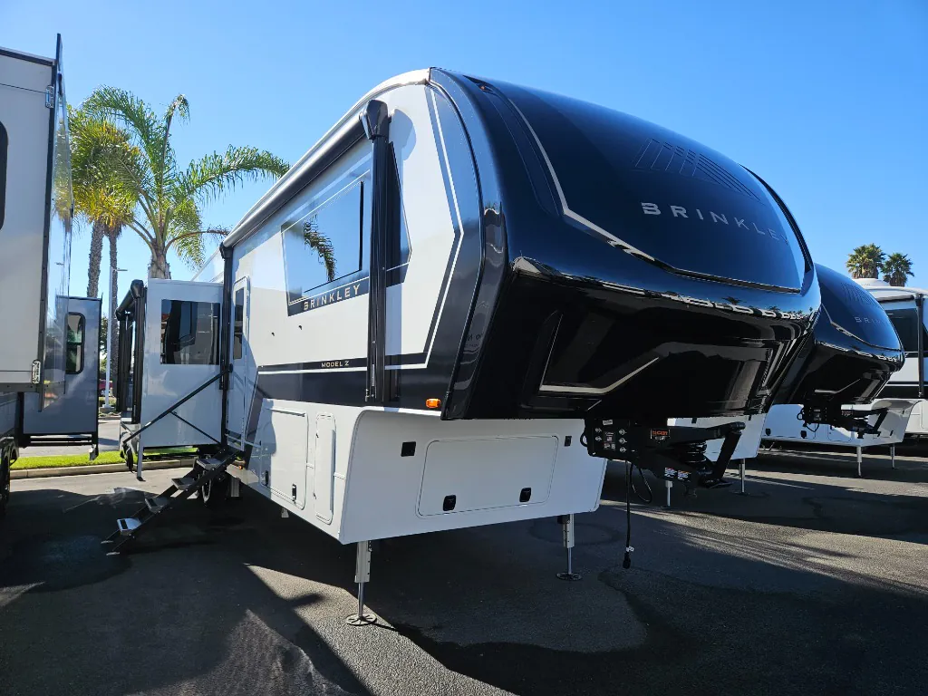 2026 Brinkley Model Z 3515