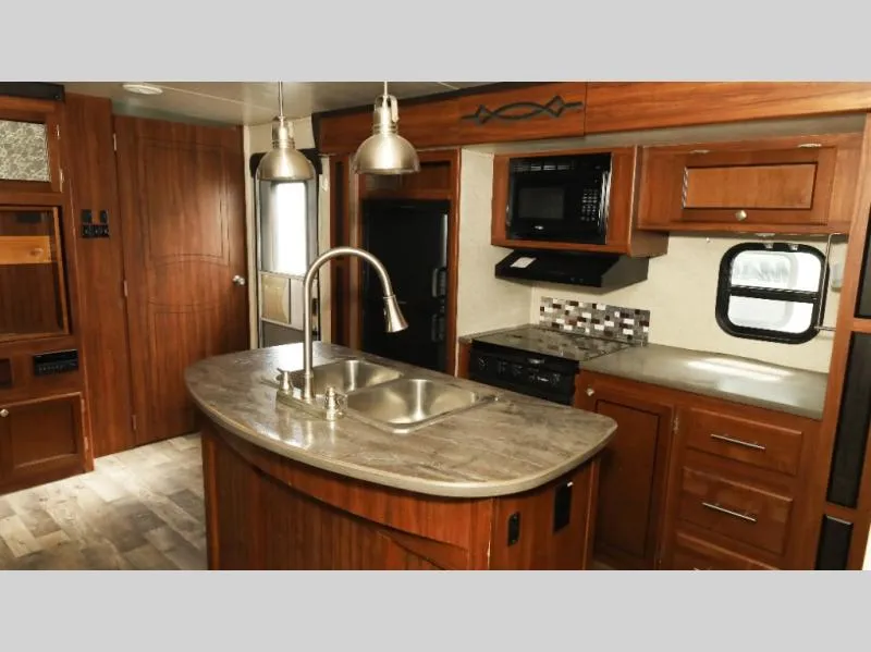 2018 Heartland Mallard Used    33 - Photo 2