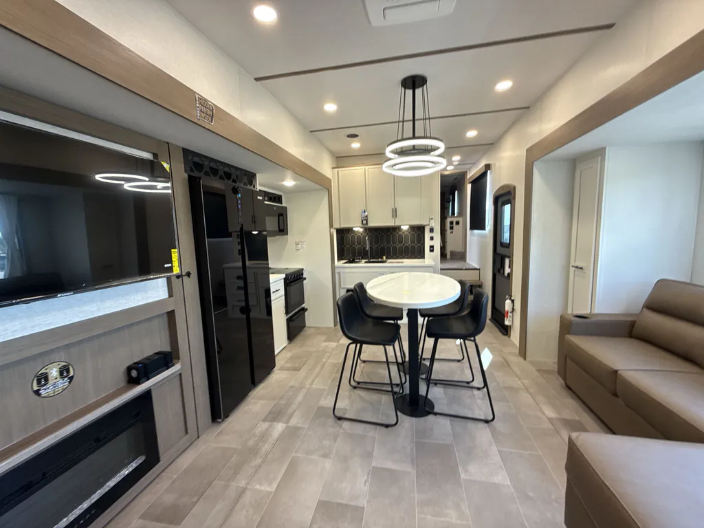 2027 Forest River Impression 36BR3, Photos photo 2
