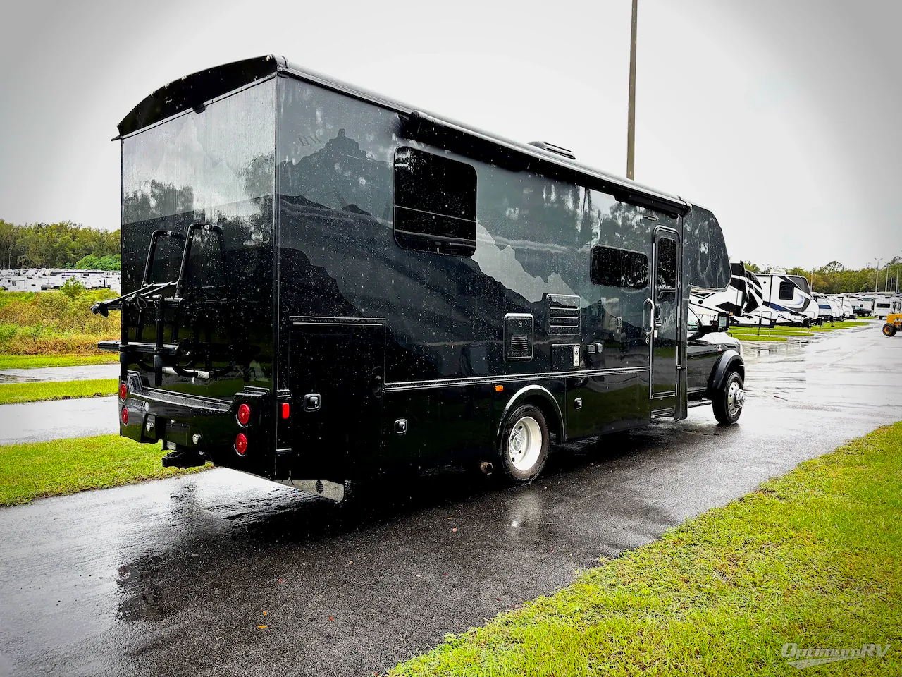 2020 Dynamax Corp Isata 5 Series 36DS - Photo 3