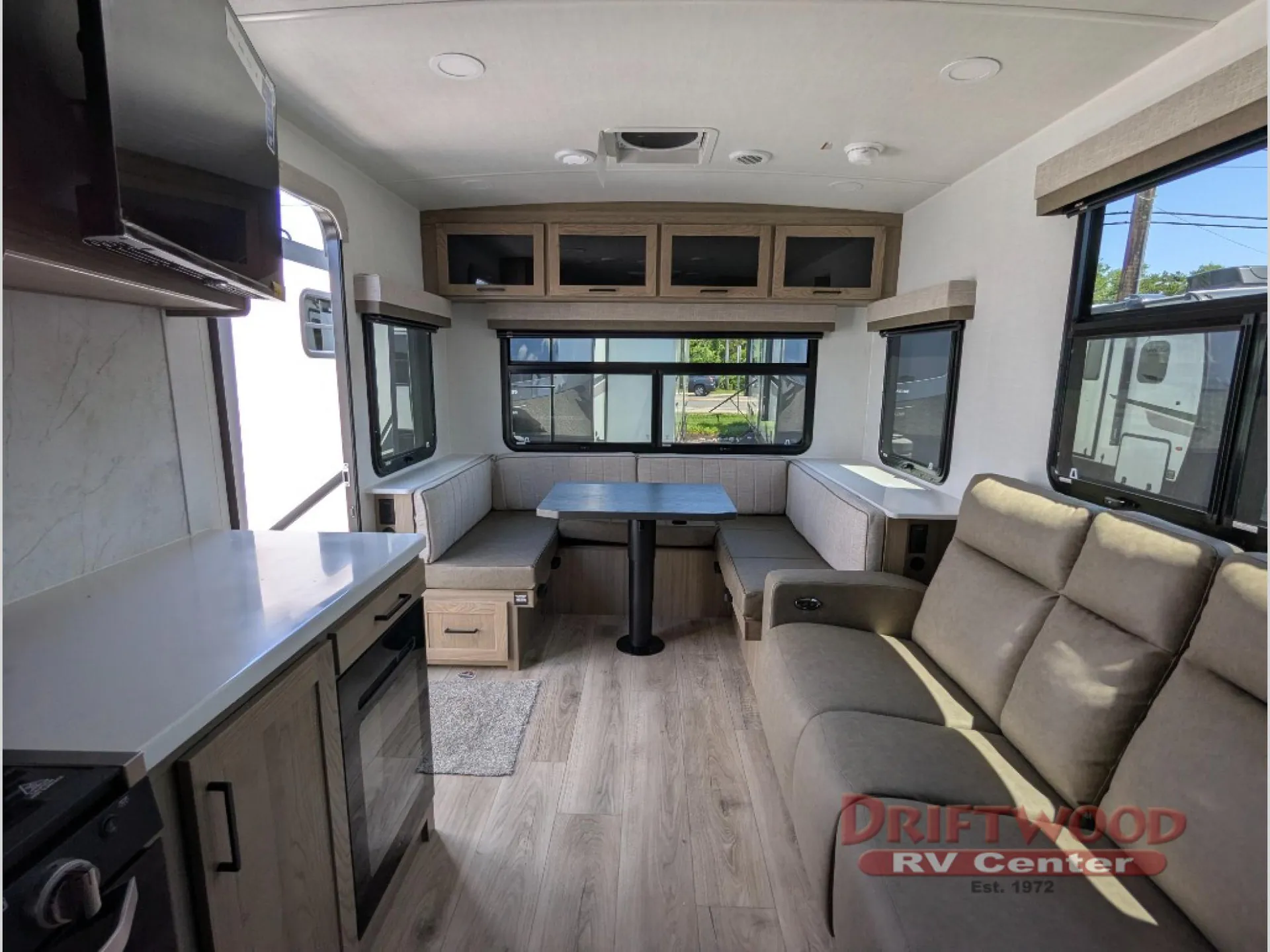 2027 Forest River Rockwood Ultra Lite 302RDT - Photo 4