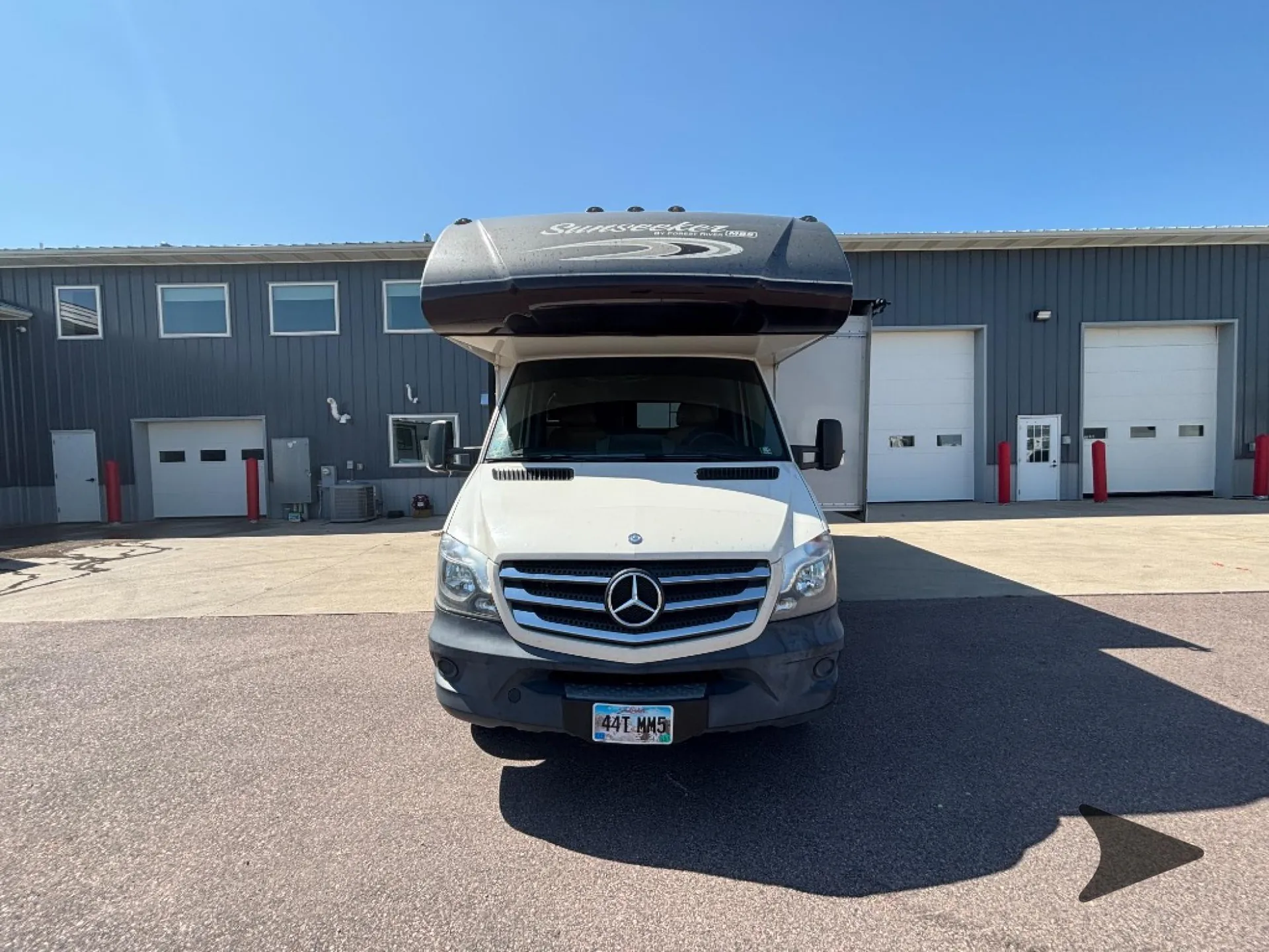 2015 Forest River Sunseeker MBS 2400W - Photo 3