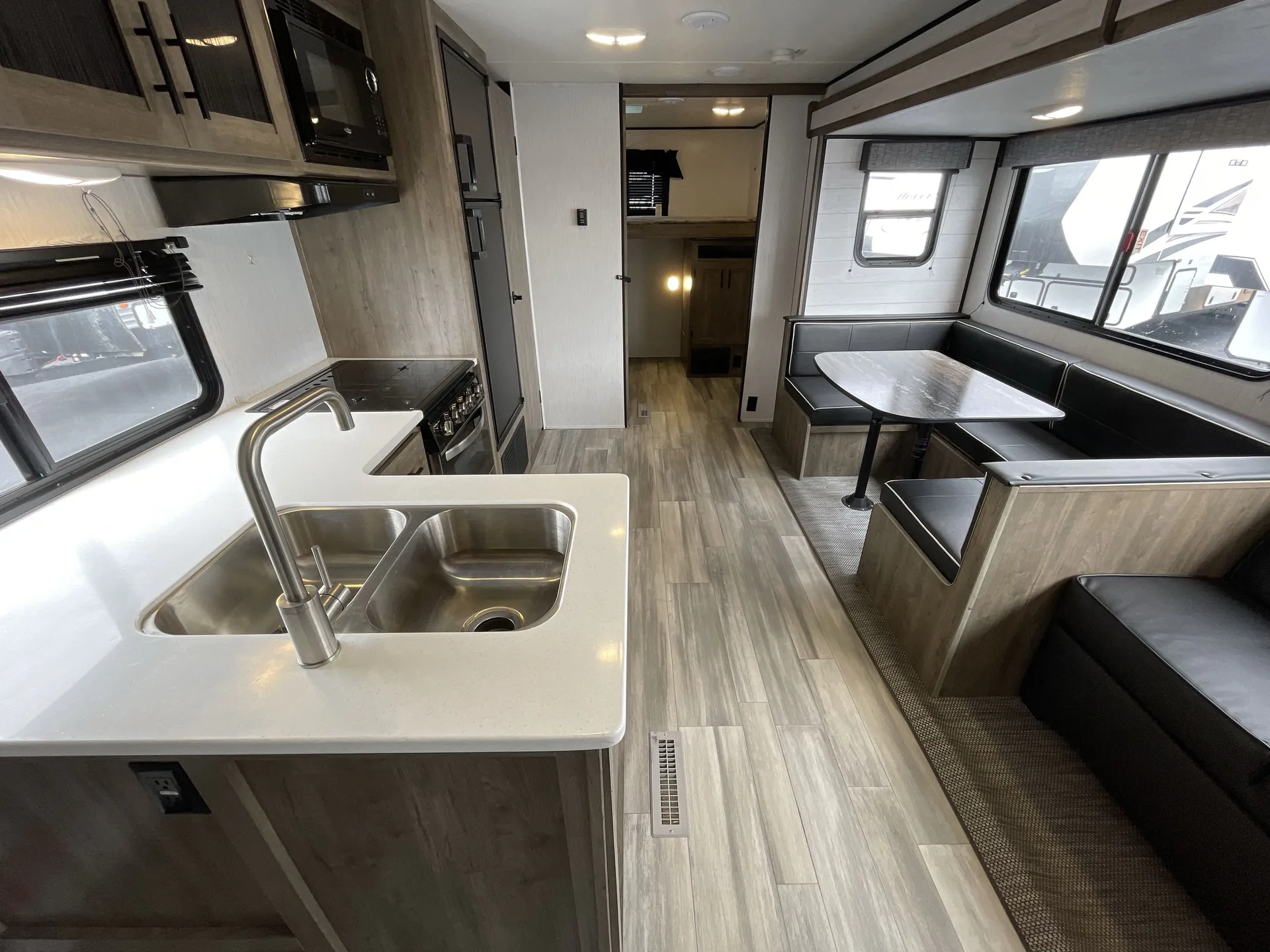 2023 Heartland Pioneer BH322 — living area main