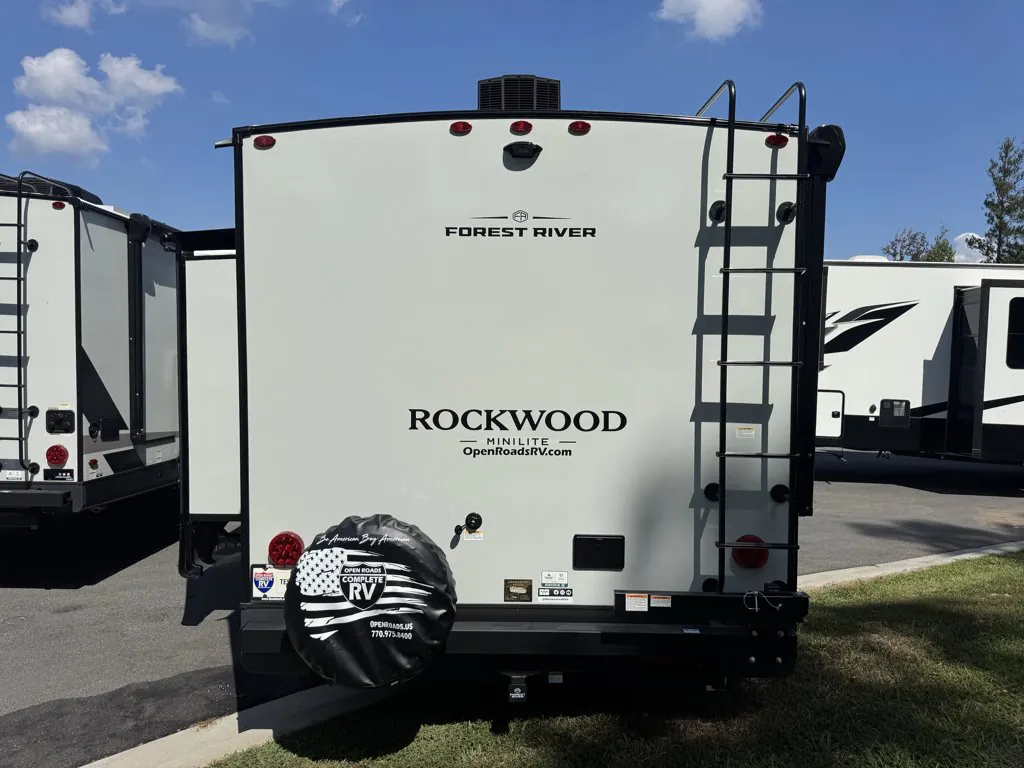 2026 Forest River Rockwood Mini Lite 2513S — Photo 5