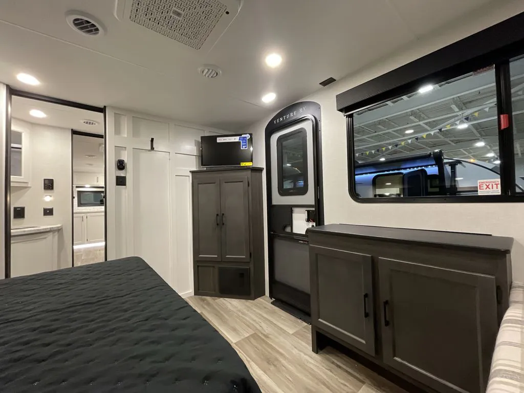 2026 Venture RV Stratus SR262VFK, Photos photo 50