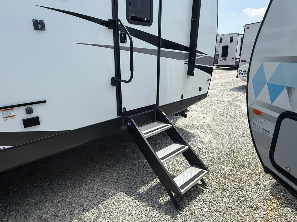 2023 Forest River Rockwood Ultra Lite 2614BS, Photos photo 30
