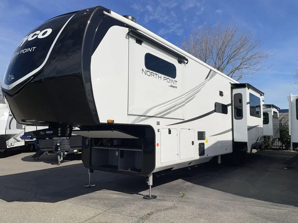 2026 Jayco North Point 395DSDB - Photo 2