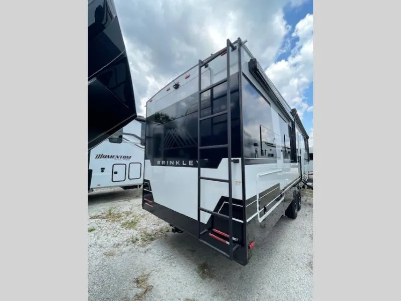 2026 Brinkley Model Z 2810, Photos photo 13