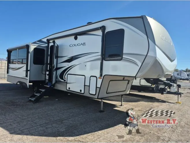 2020 Keystone Cougar 315RLS - Photo 4