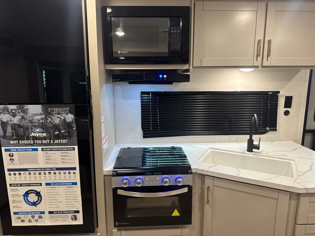 2027 Jayco Jay Flight SLX 262RLSW, Photos photo 16