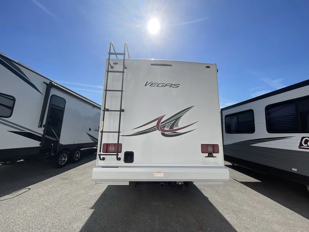 2023 Thor Motor Coach Vegas 24.3, Photos photo 7