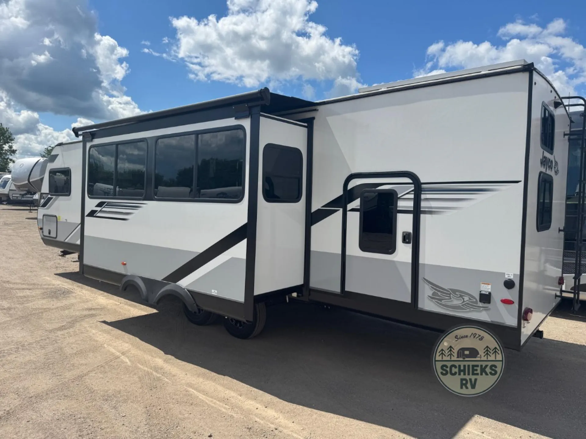 2025 Jayco Jay Feather 29QBH - Photo 4