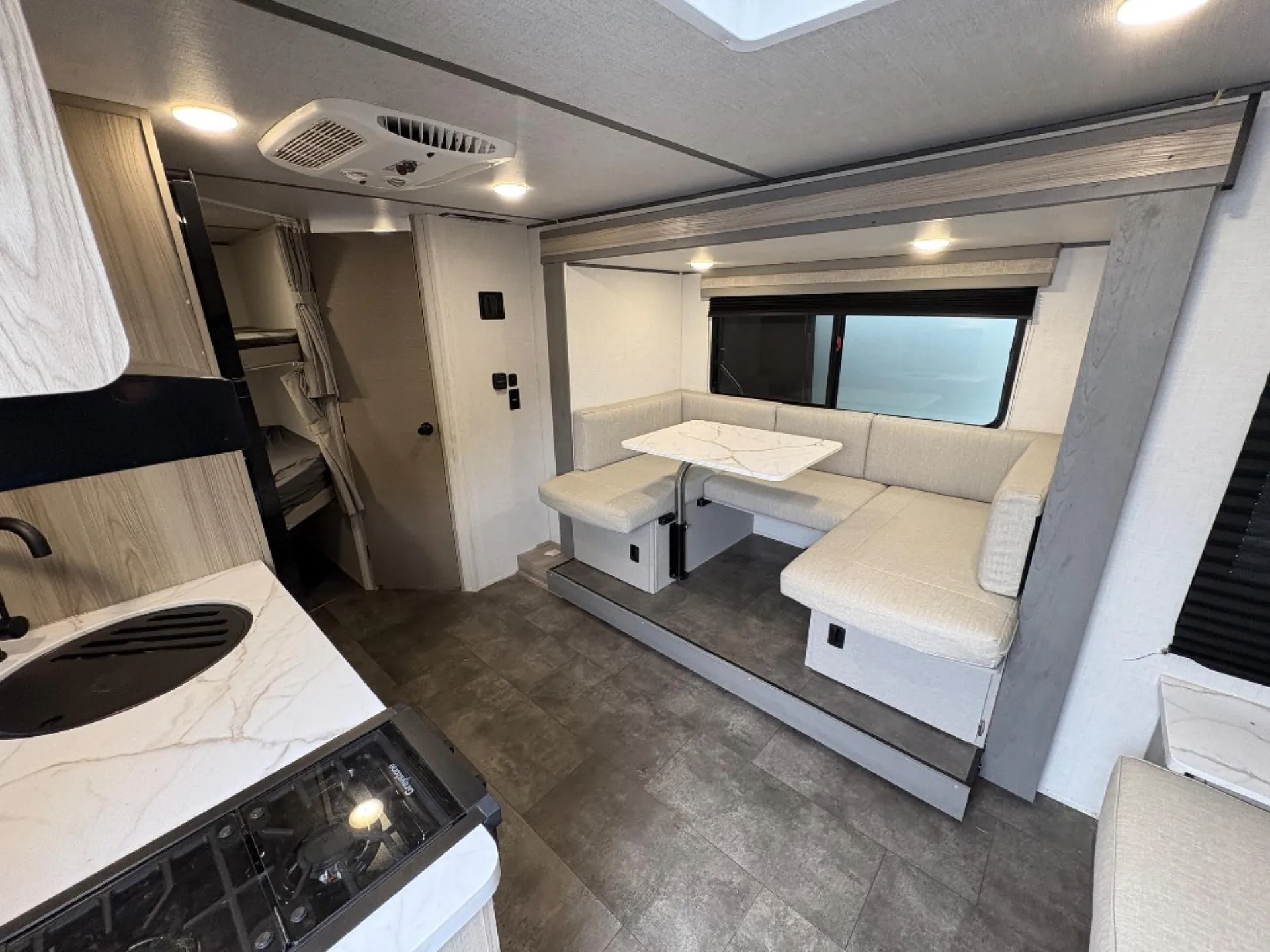 2025 Forest River Wildwood FSX 178BHSK — Photo 6