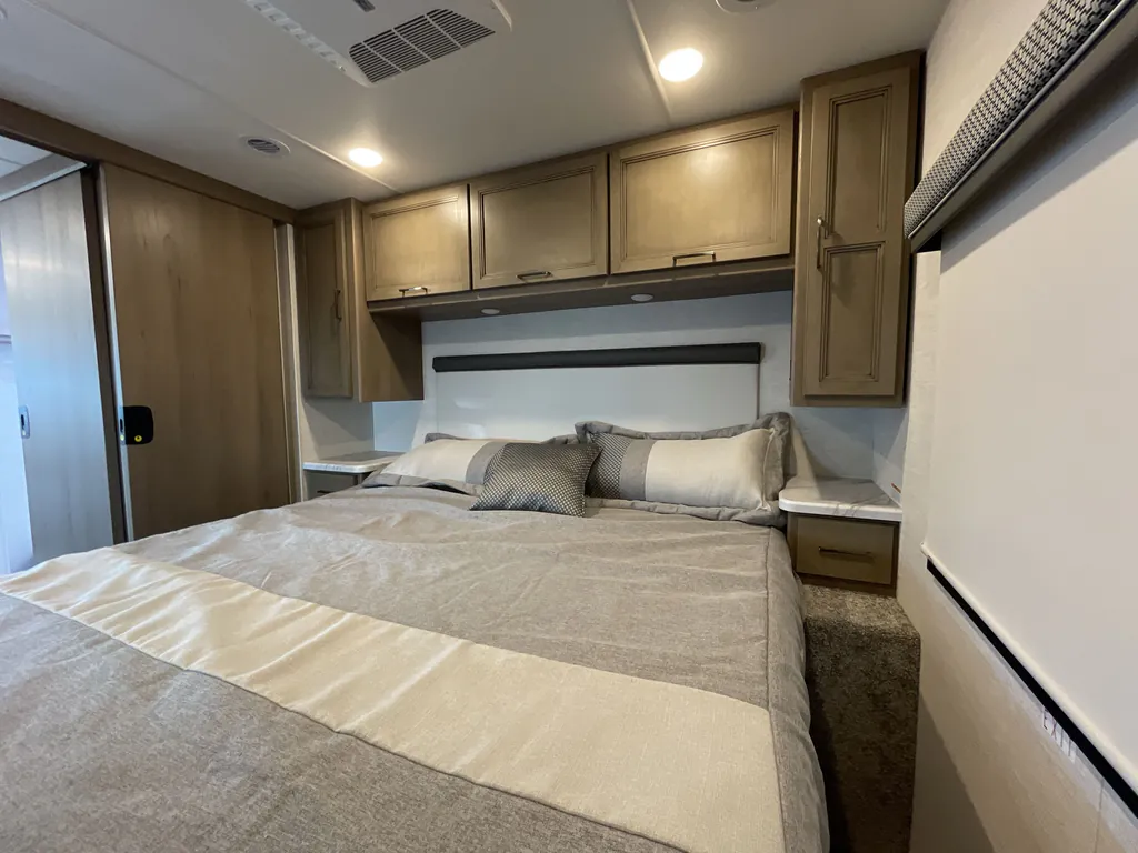 2026 Thor Motor Coach Freedom Traveler A29, Photos photo 20