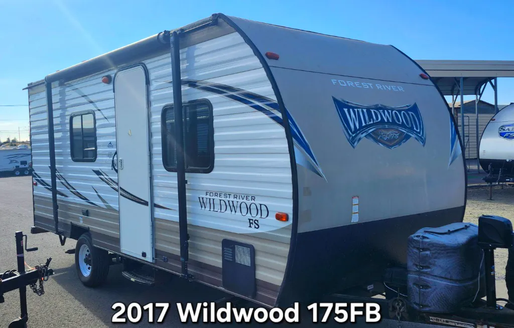 2017 Forest River Wildwood X-Lite FSX 175FB - Photo 2