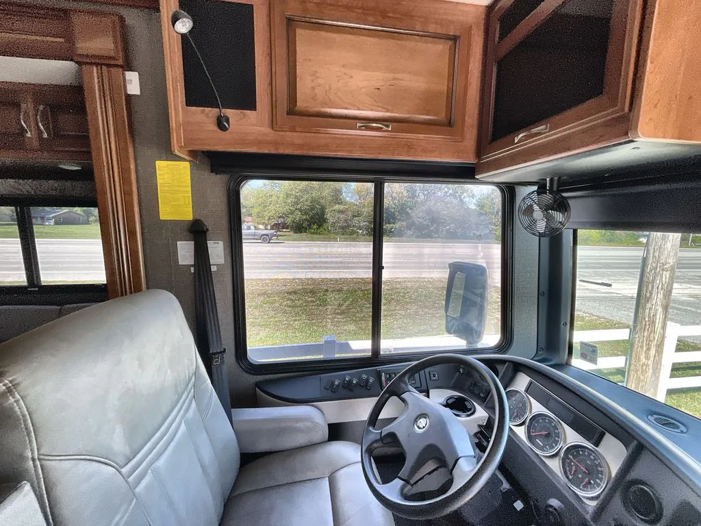 2019 Fleetwood Pace Arrow 38N, Photos photo 34