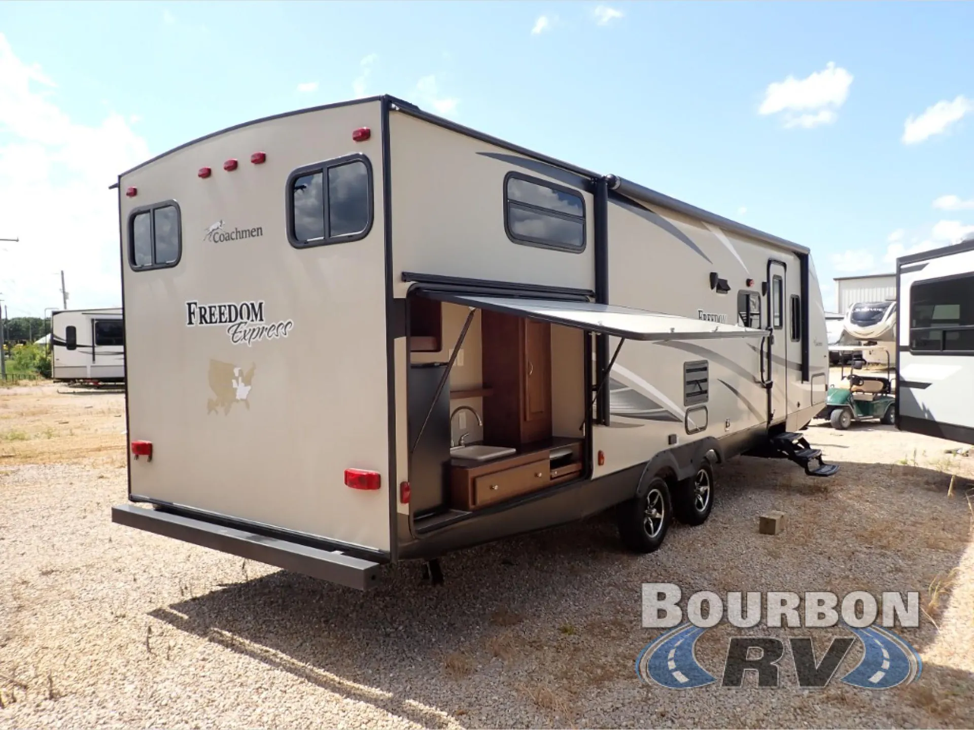 2016 Coachmen Freedom Express 292BHDS - Photo 2