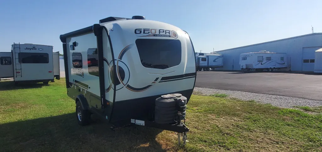 2024 Forest River Rockwood Geo Pro G15FD - Photo 2