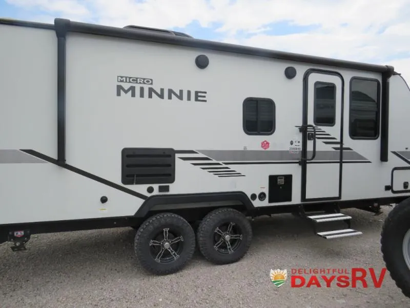 2022 Winnebago Micro Minnie 2306BHS - Photo 3