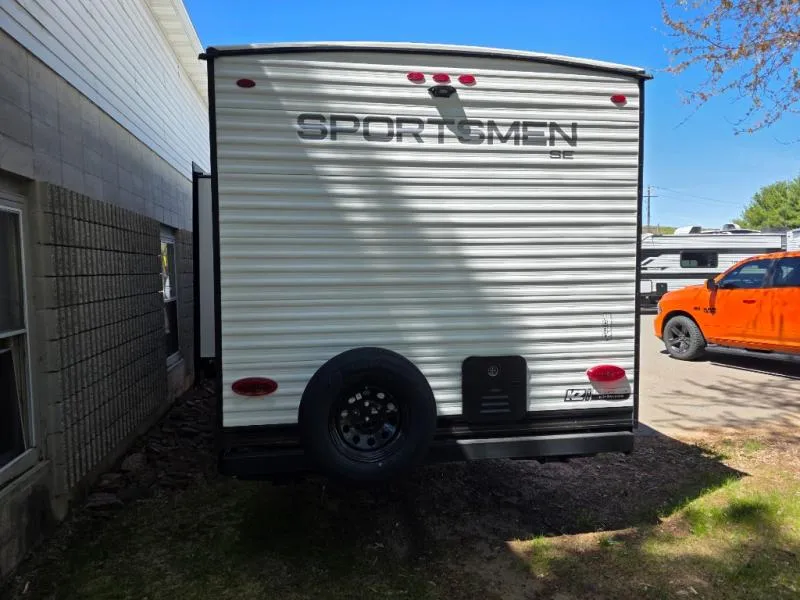 2026 KZ Sportsmen SE 291BHKSE - Photo 4