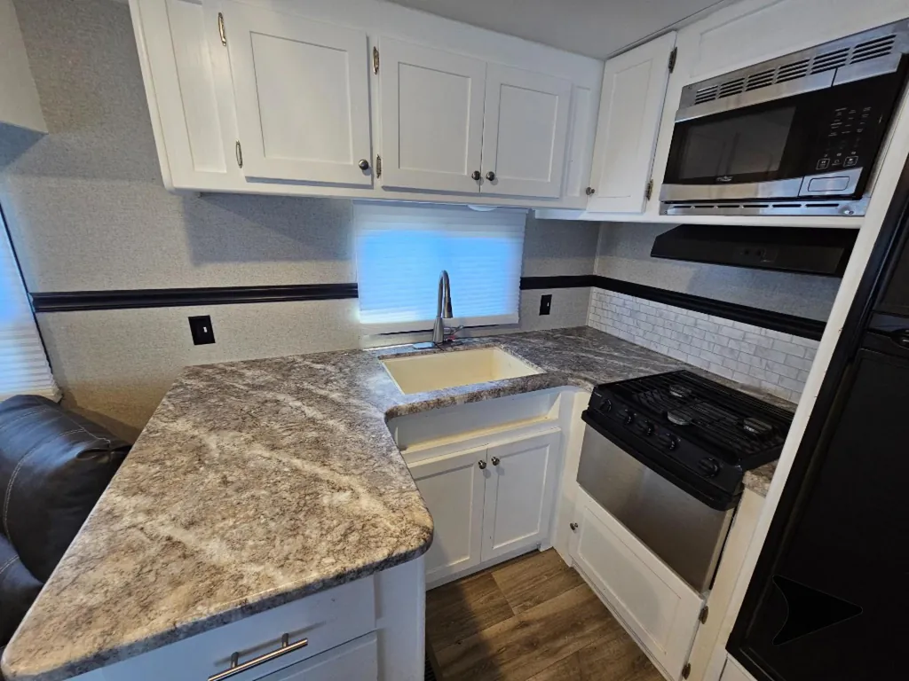 2018 Dutchmen Aspen Trail 2880RKS, Photos photo 16
