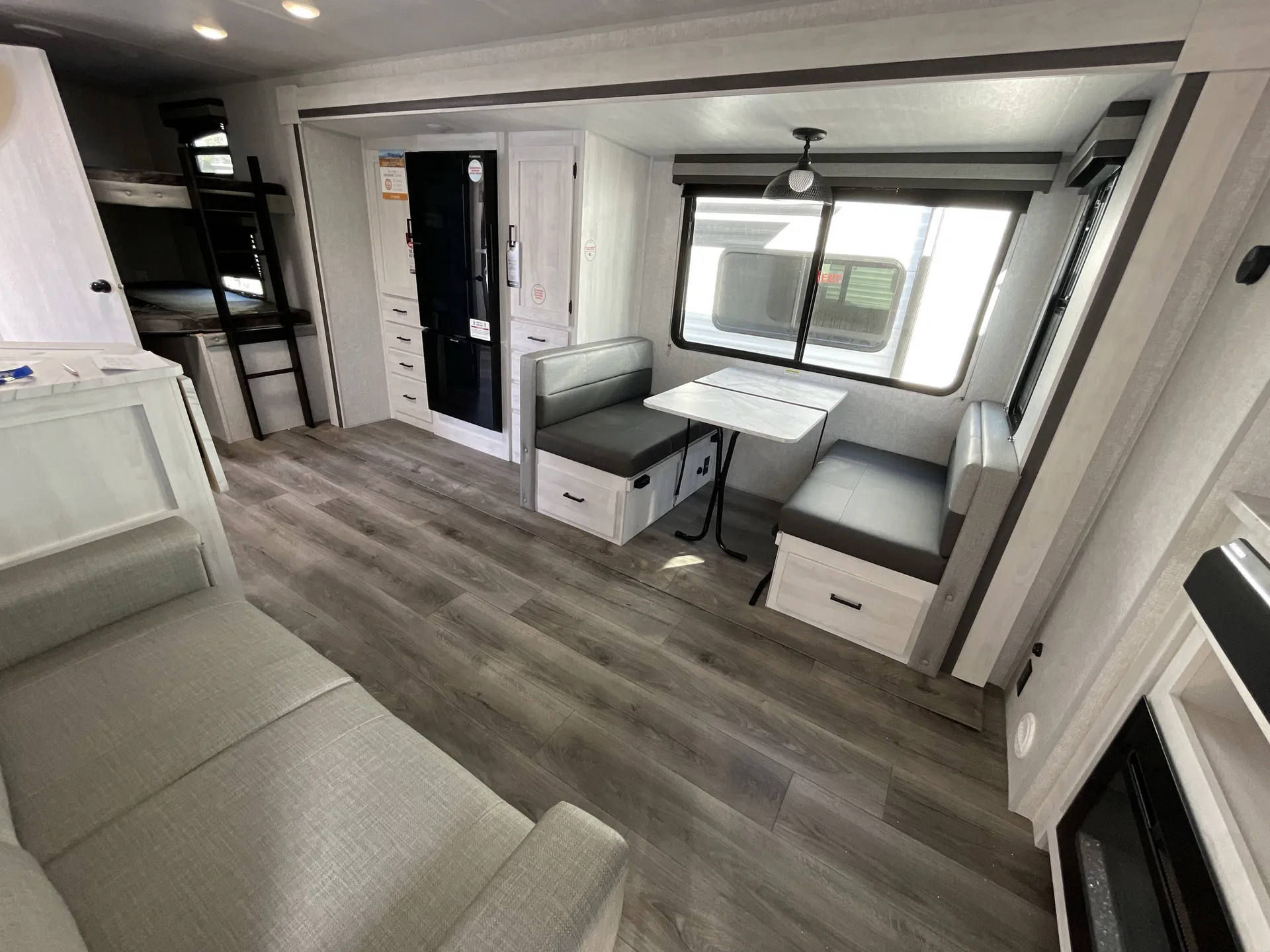 2025 East to West Longitude 285BH — living area main