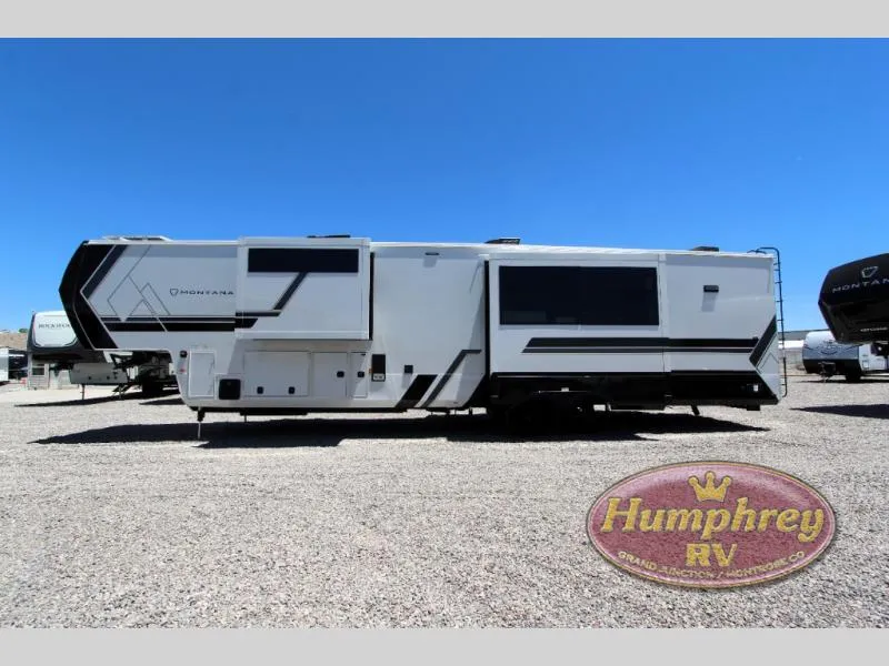2026 Keystone RV Montana 3900RK - Photo 3