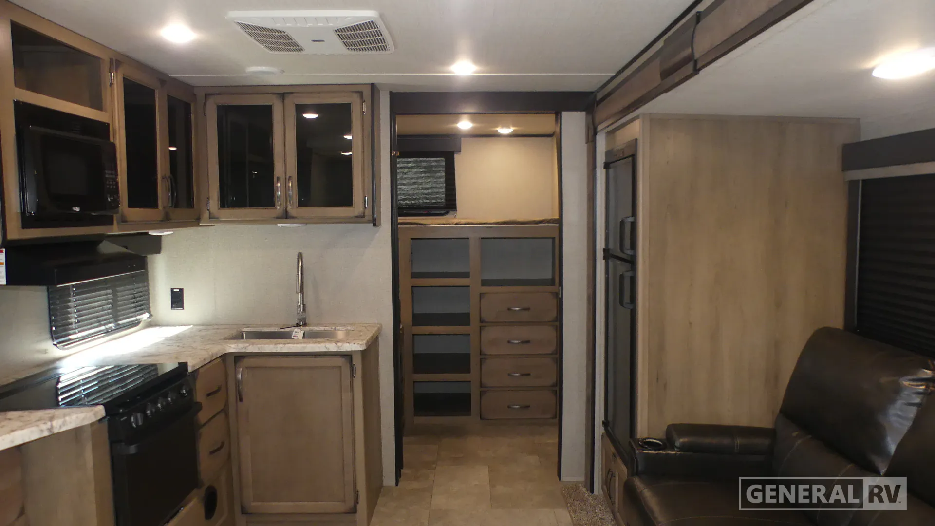 2019 Grand Design Transcend 29TBS - Photo 3