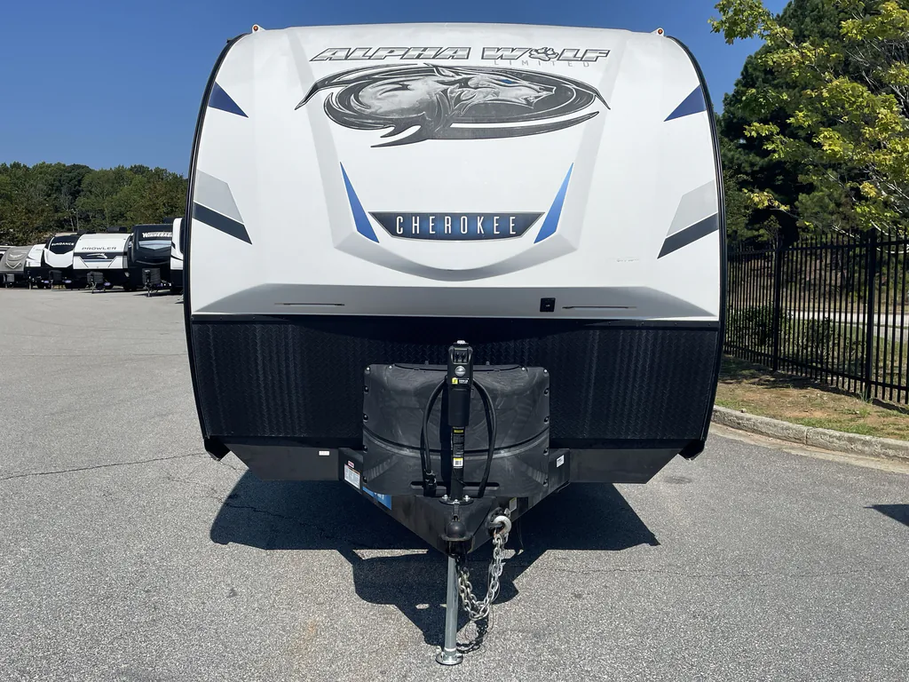 2021 Forest River Cherokee Alpha Wolf 33BH-L, Photos photo 4