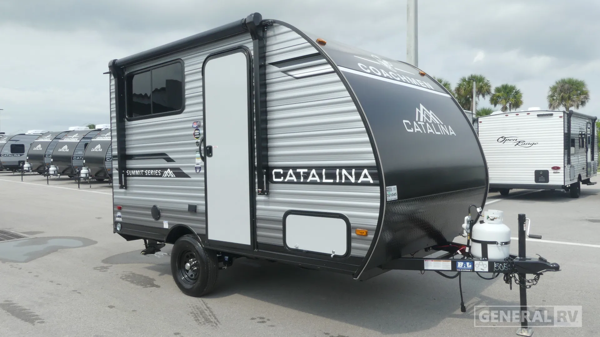 2026 Coachmen Catalina Summit Series 7 134BHX - Photo 2