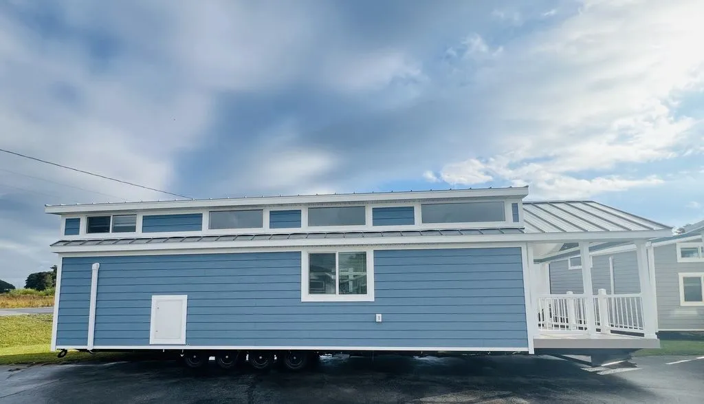 2026 GREAT OUTDOOR COTTAGES Bayview 300-L2-K1 - Main photo