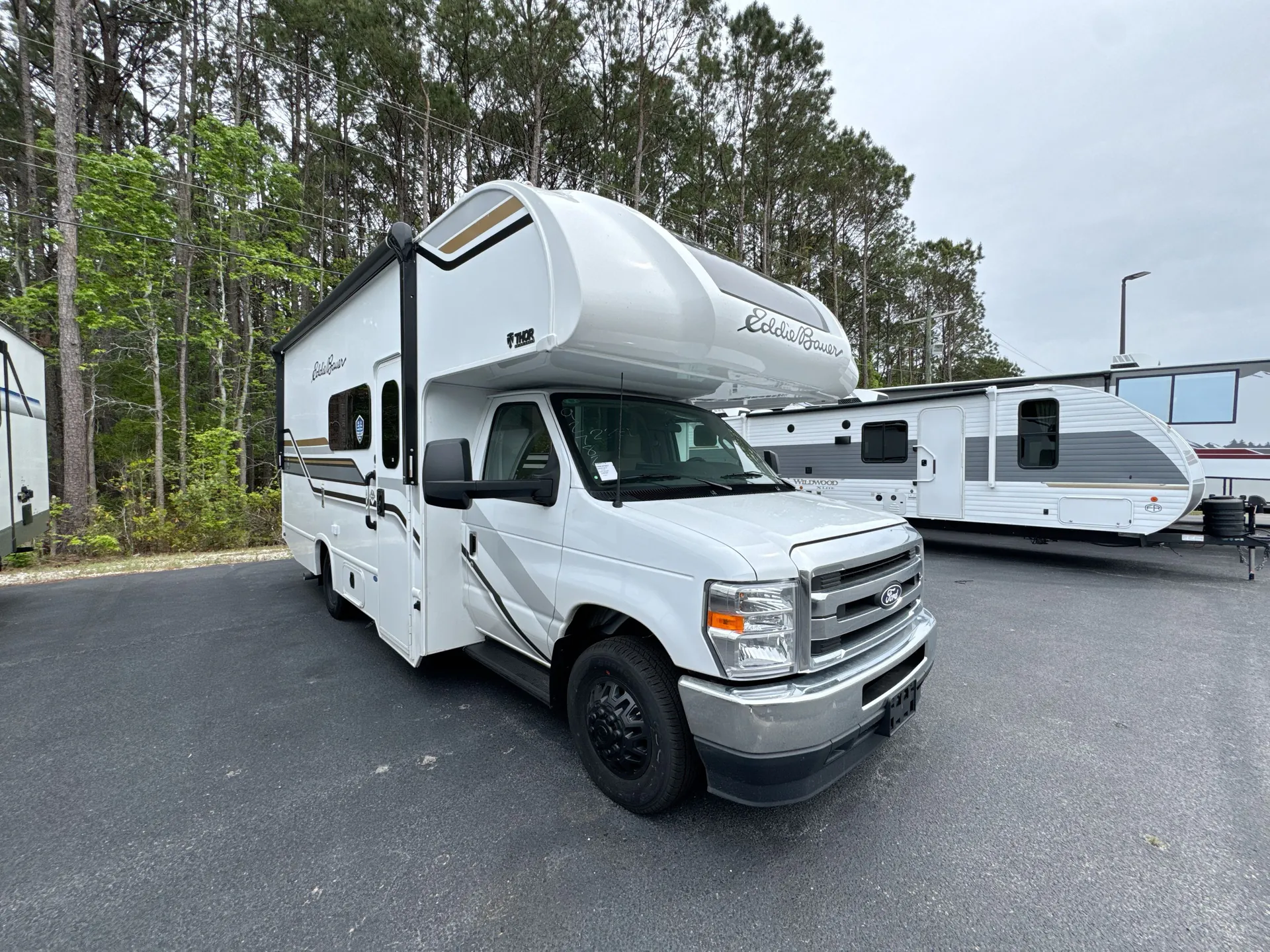 2027 Thor Motor Coach Freedom Eddie Bauer 22ED - Photo 2