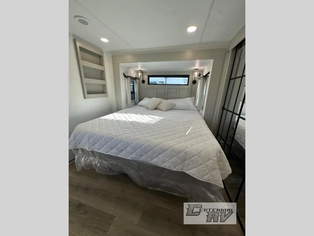 2026 Brinkley Model G 3950, Photos photo 68