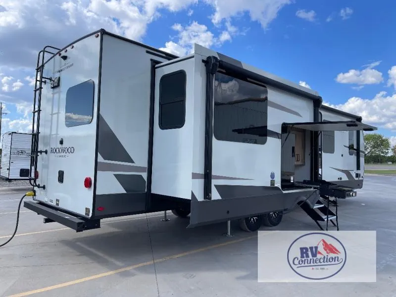 2026 Forest River Rockwood Signature 8332SB - Photo 3