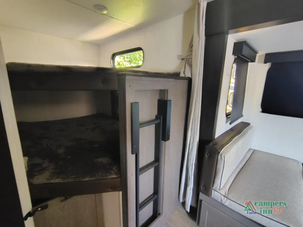 2025 Forest River Cherokee Alpha Wolf 26DBH, Photos photo 46