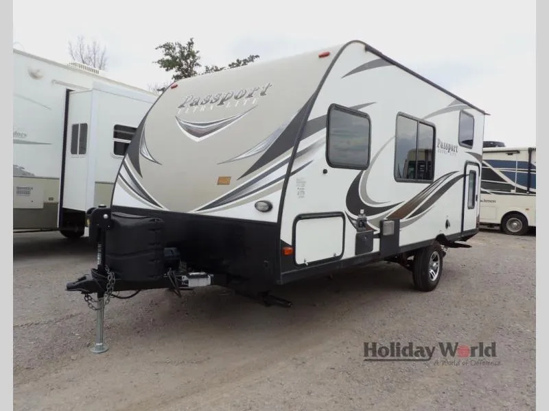2017 Keystone RV Passport 175BH - Photo 4
