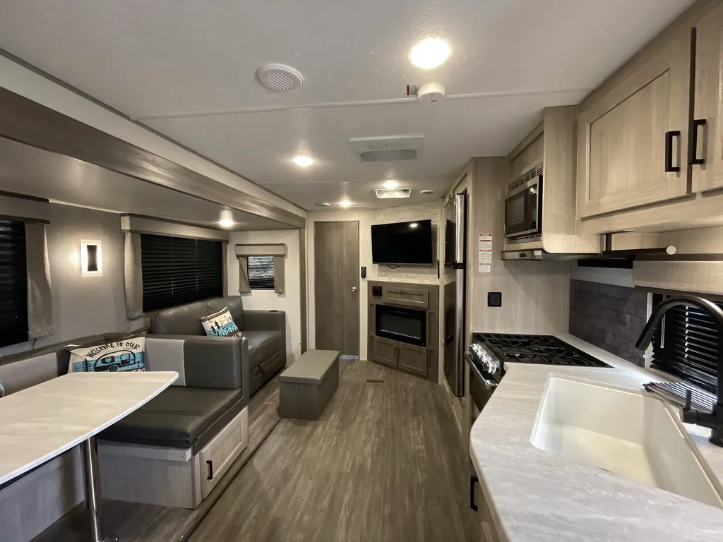 2024 Forest River Aurora 28BHS, Photos photo 6