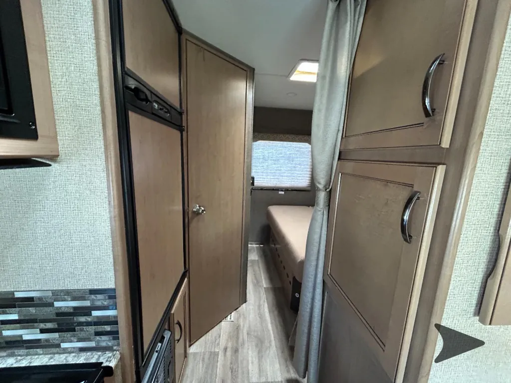 2018 Thor Motor Coach Freedom Elite 22FE, Photos photo 16