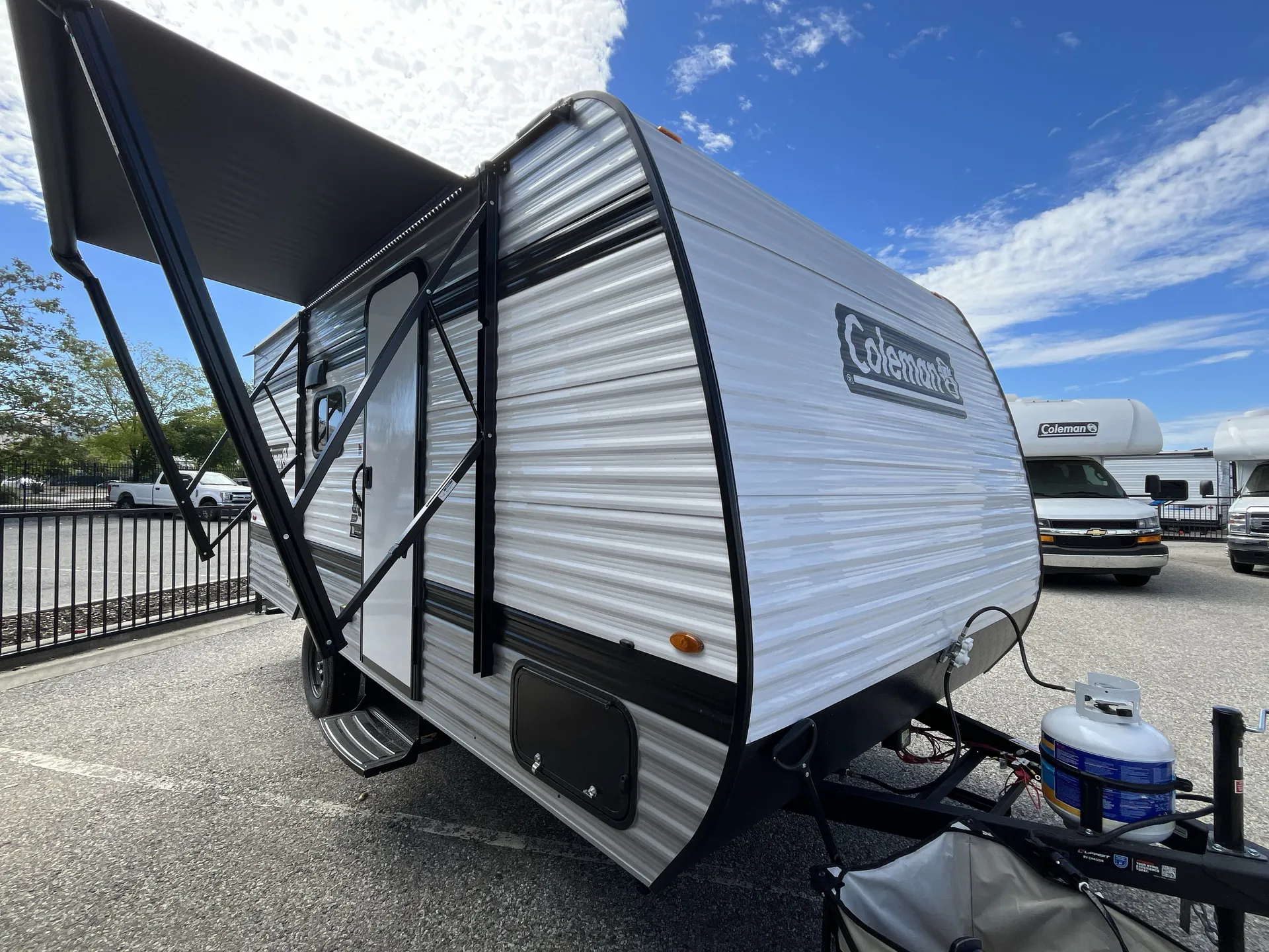 2026 entegra coach Odyssey Se 22EF - Photo 2